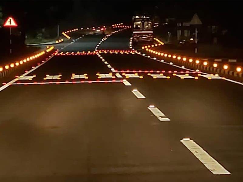 Road-Furniture-&-Signs-RES